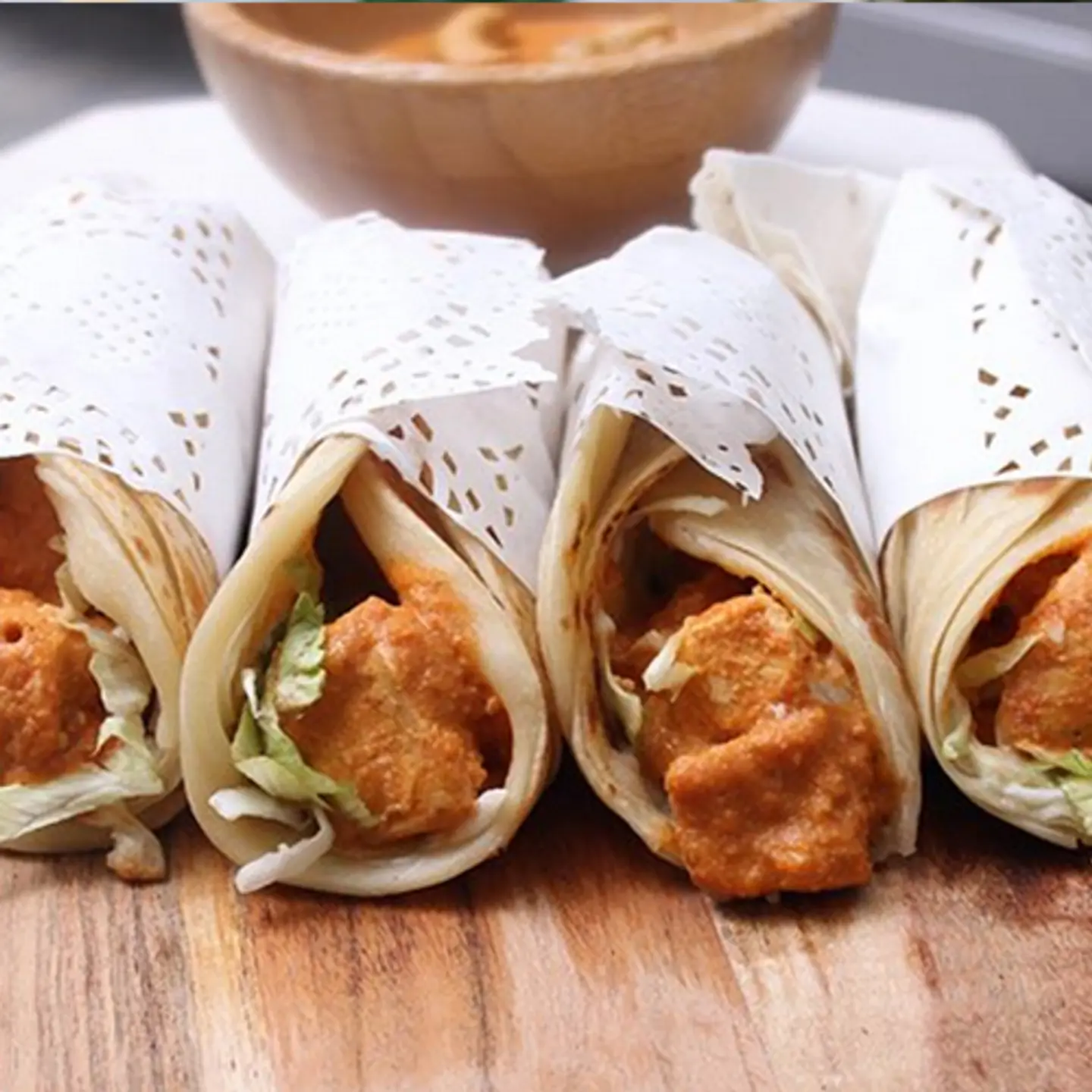 Salty White Chapati With Chicken