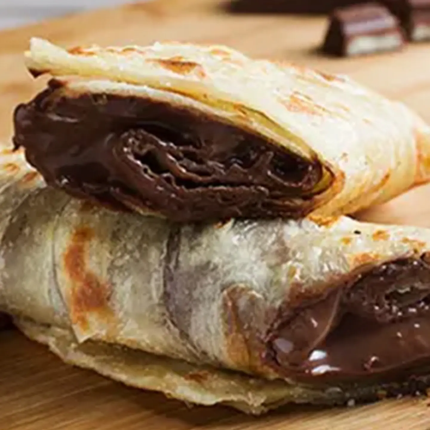 Sweet Brown Chapati With Nutella
