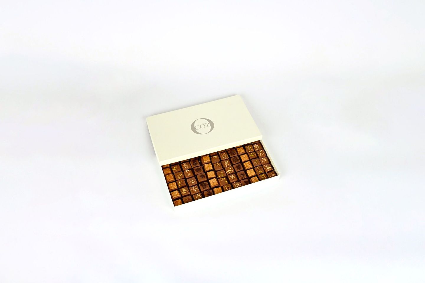 Large Petit Four Box