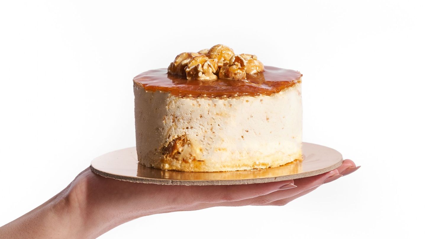 Pecan Praline ( Toffee ) Cake