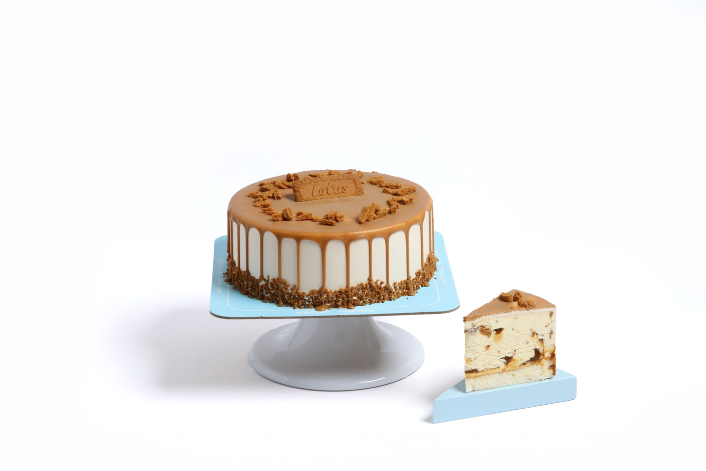Lotus Cake Large Offer