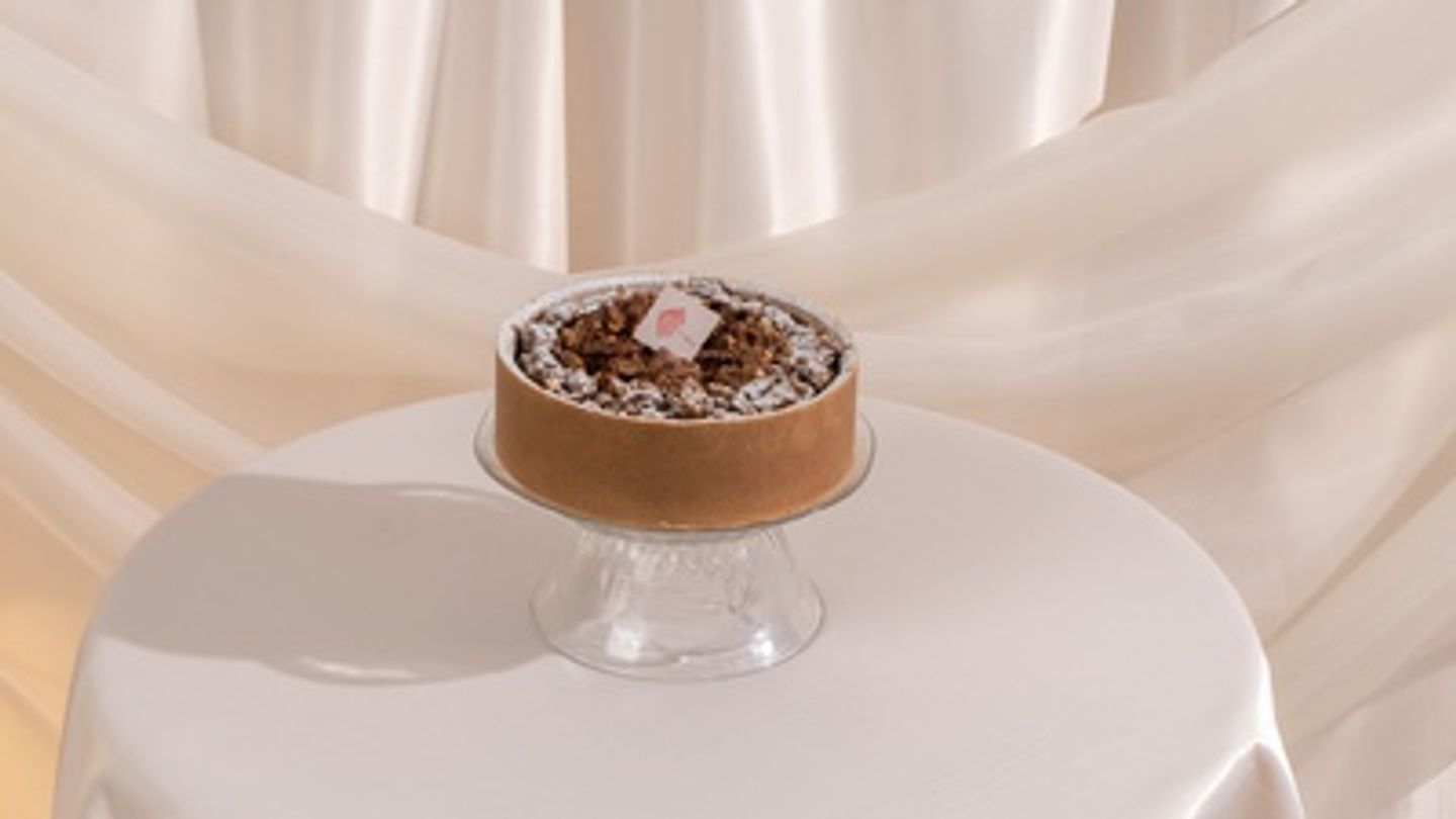 Pecan Cheesecake