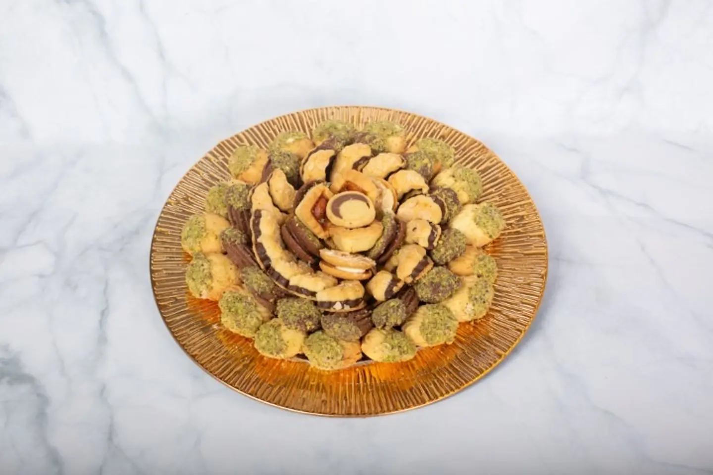 Petit Four Mix Dish