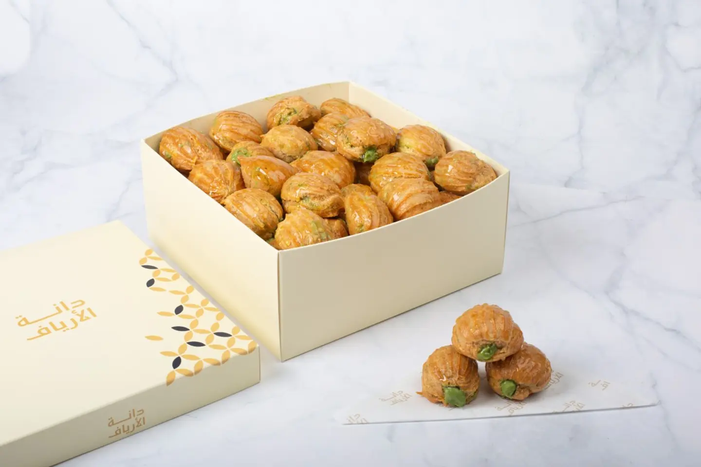 Grilled Dates Pistachio