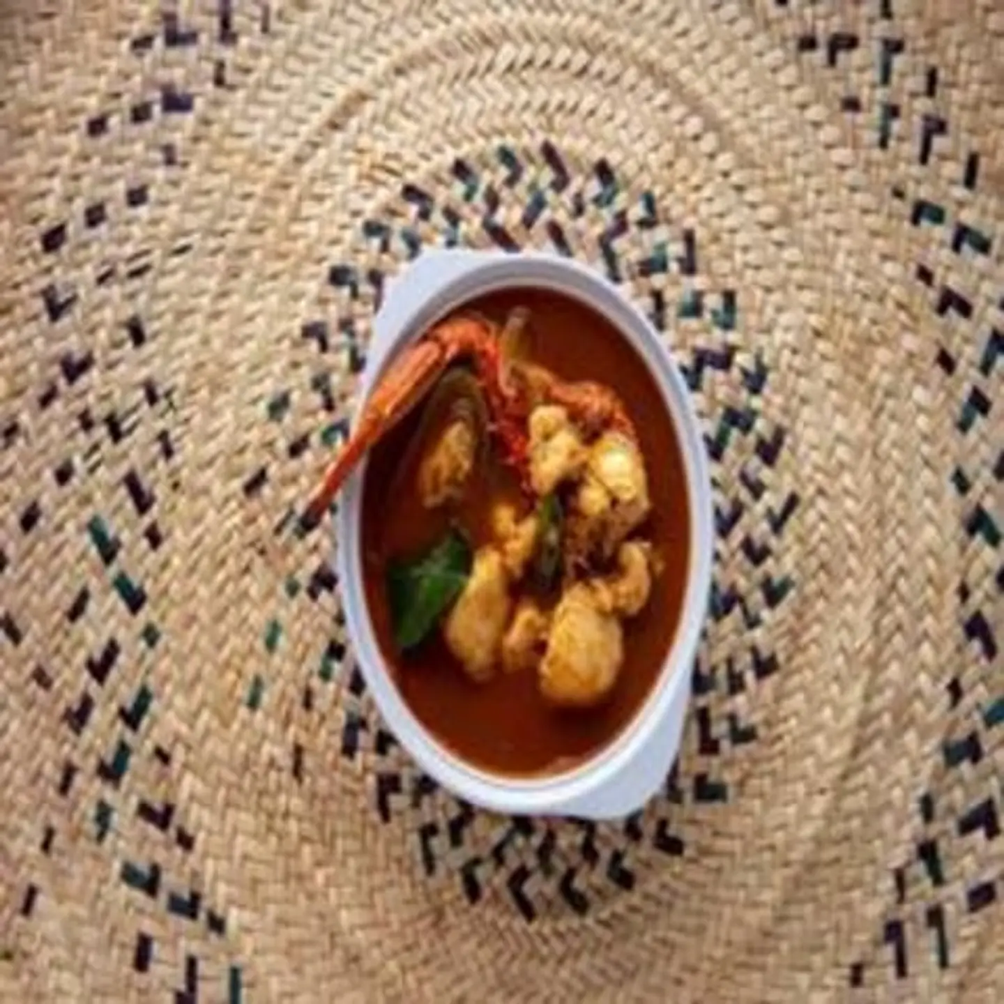 شوربه توم يوم