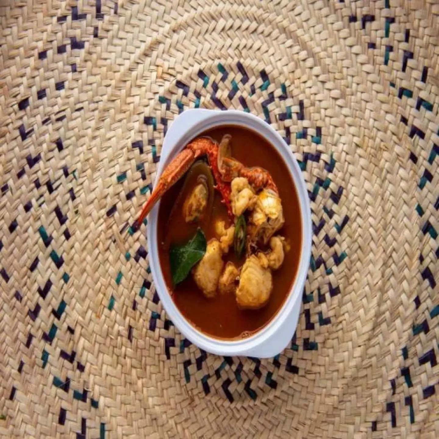 شوربه توم يوم