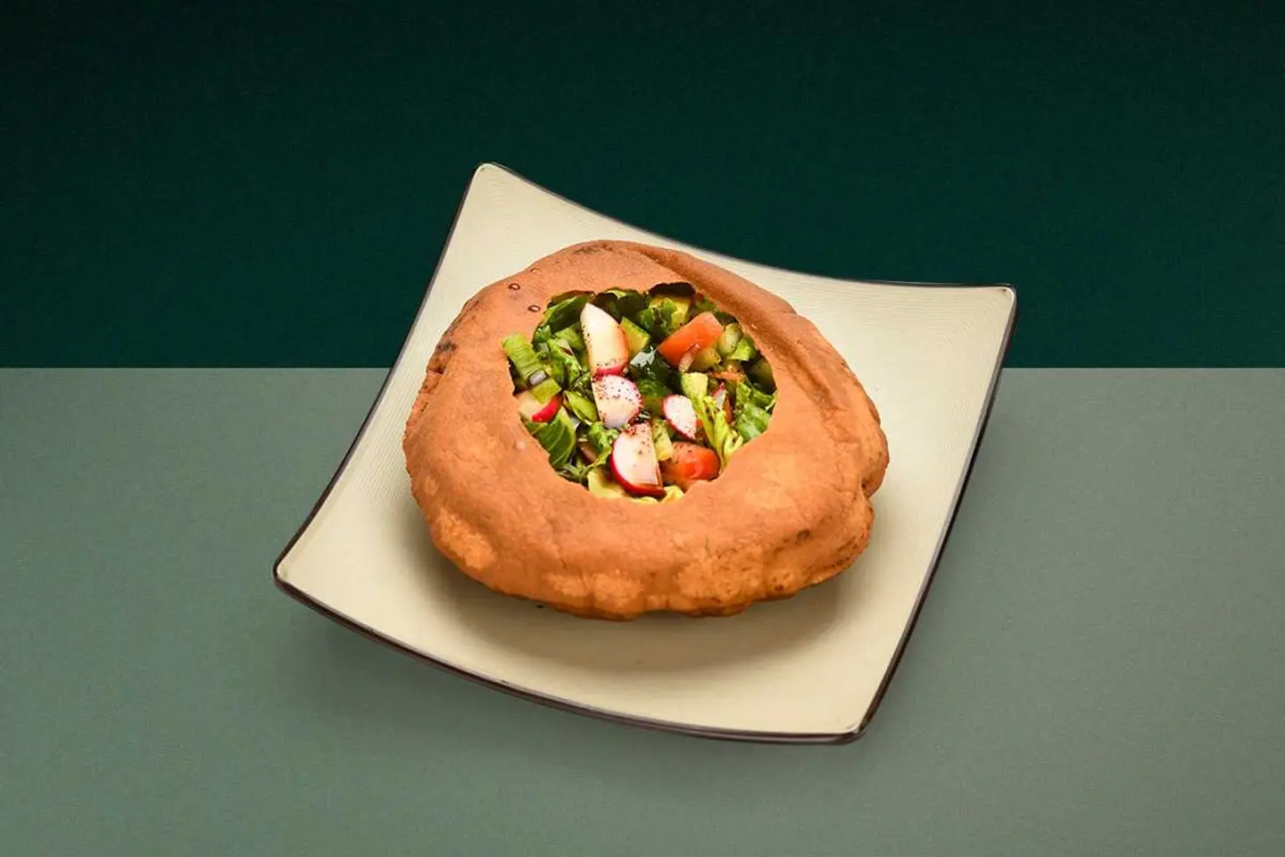 سلطة الفتوش