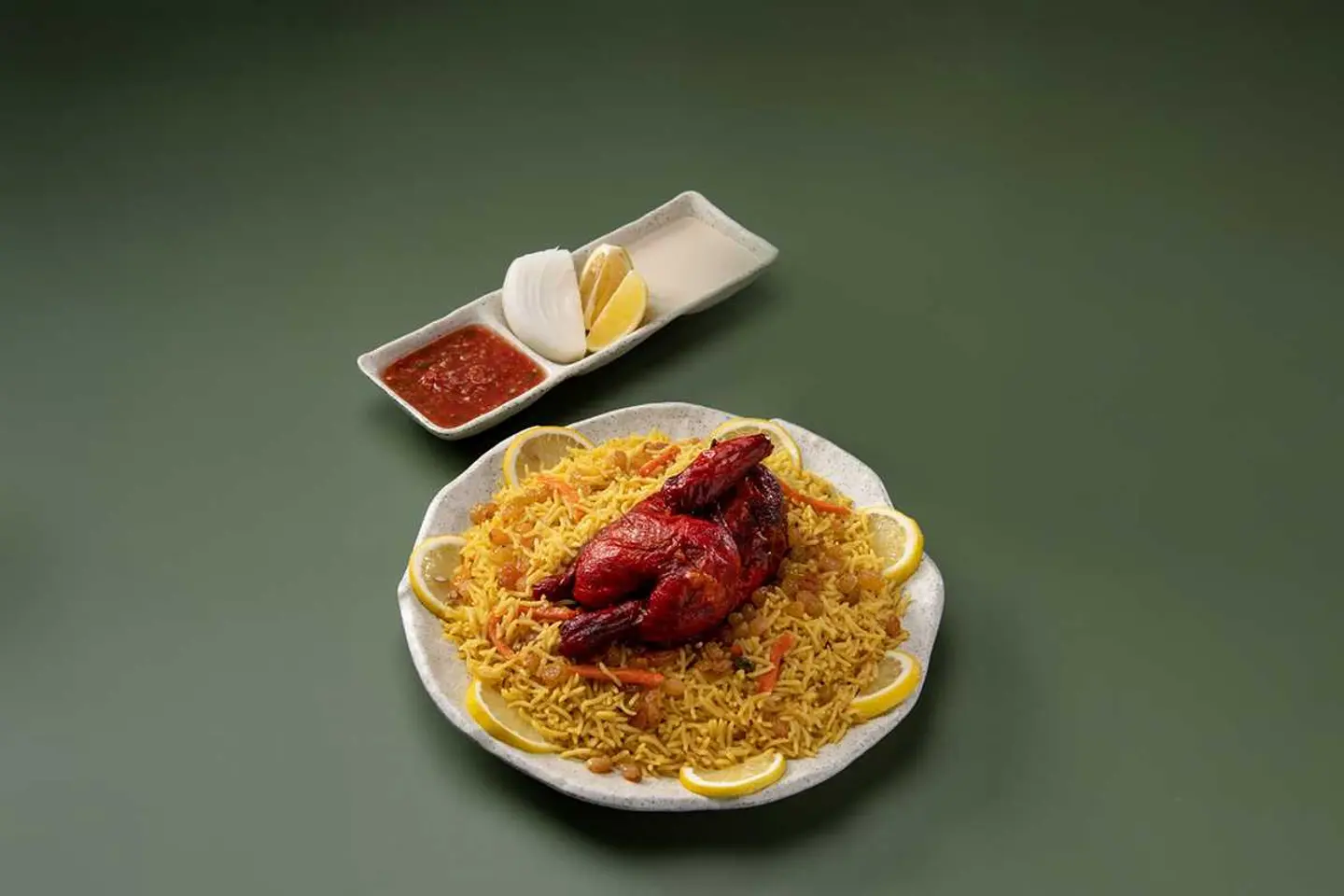 نصف دجاجة شواية مع أرز