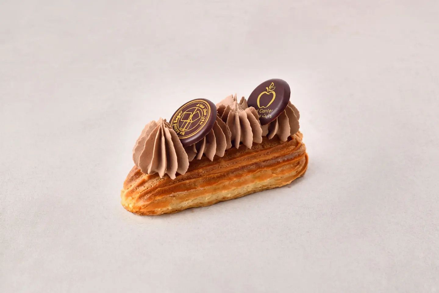 Chocolate éclair