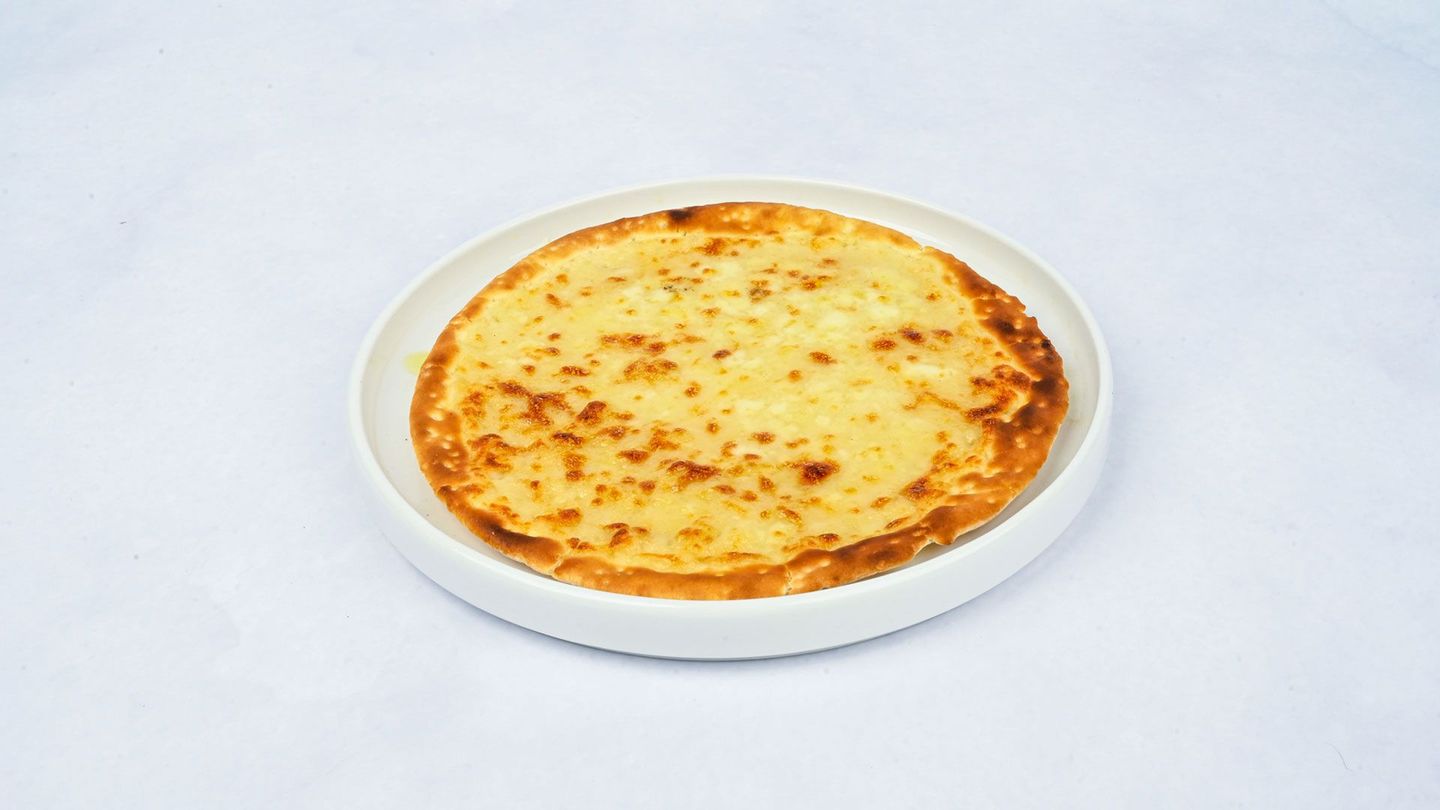 Manakish Cheese