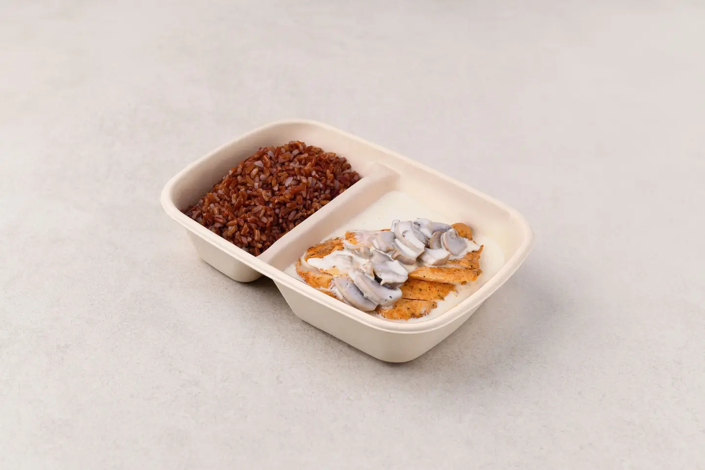 Chicken Supreme With Red Rice