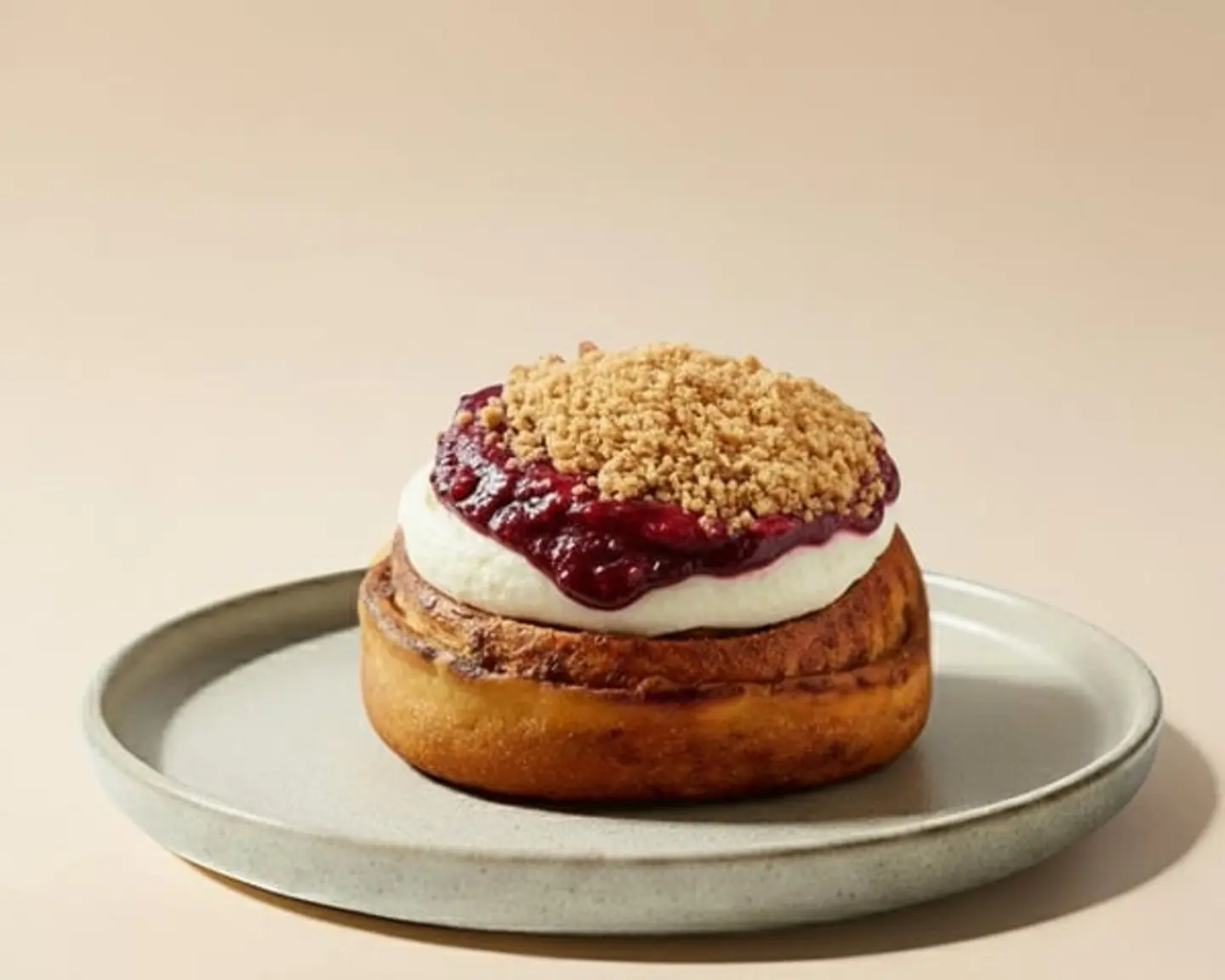 Cinnamon Mixberry Cheesecake