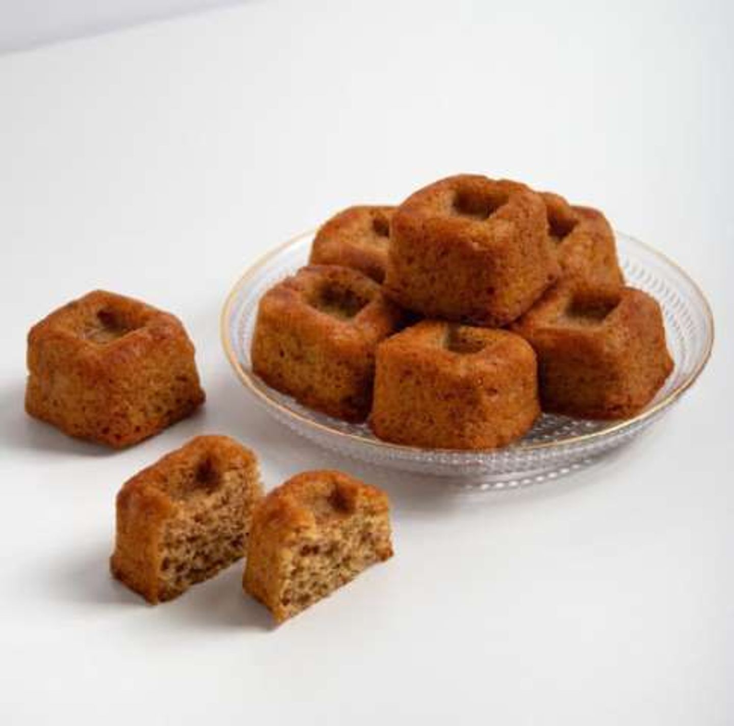 Dates Cake