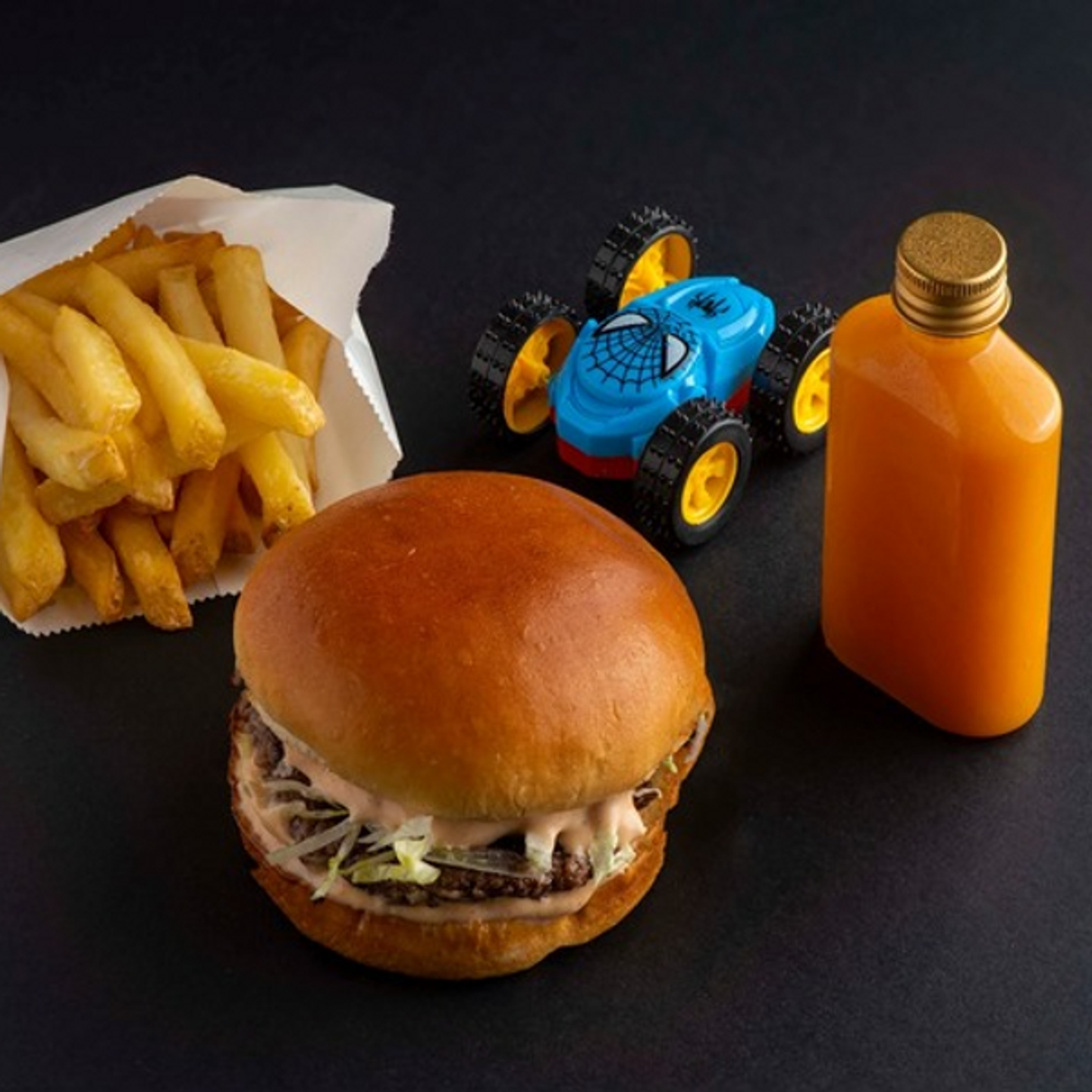Kids Meal / Beef Burger