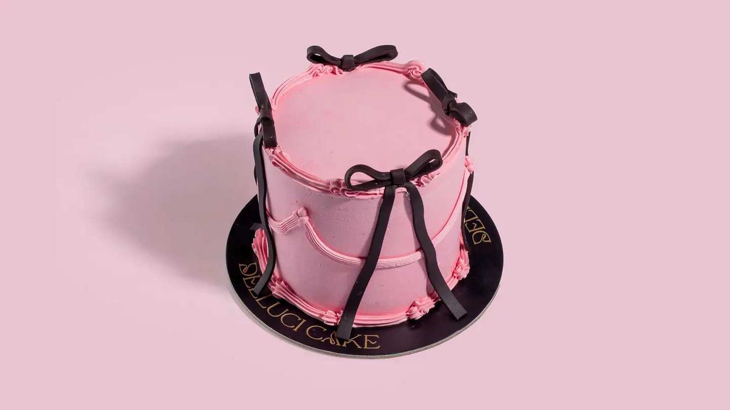 بلاك بينك كيك