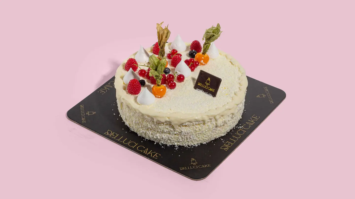 بيناكولادا كيك كبير