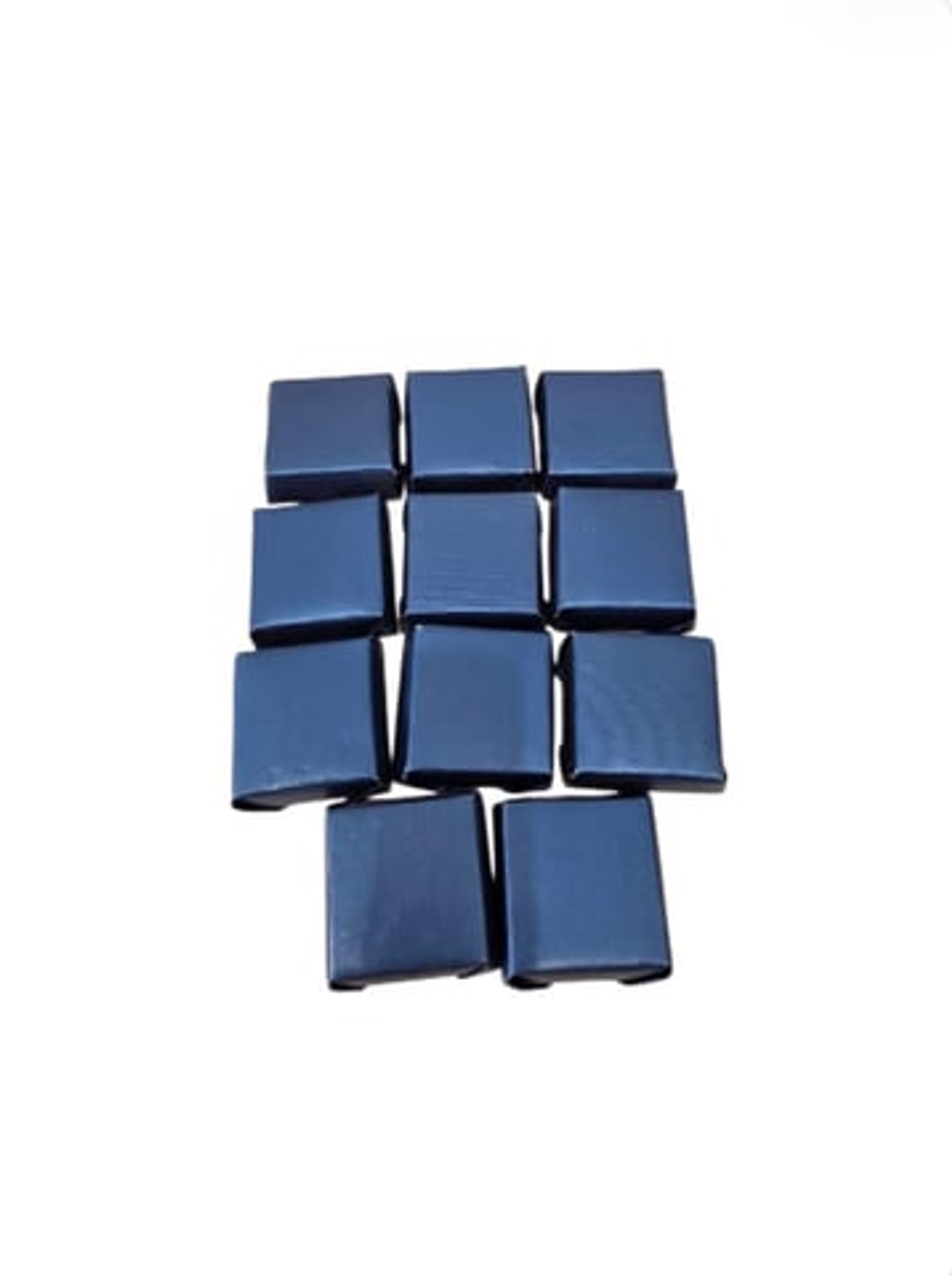 حلاوى بلجيكي كترين مربعة بالحليب