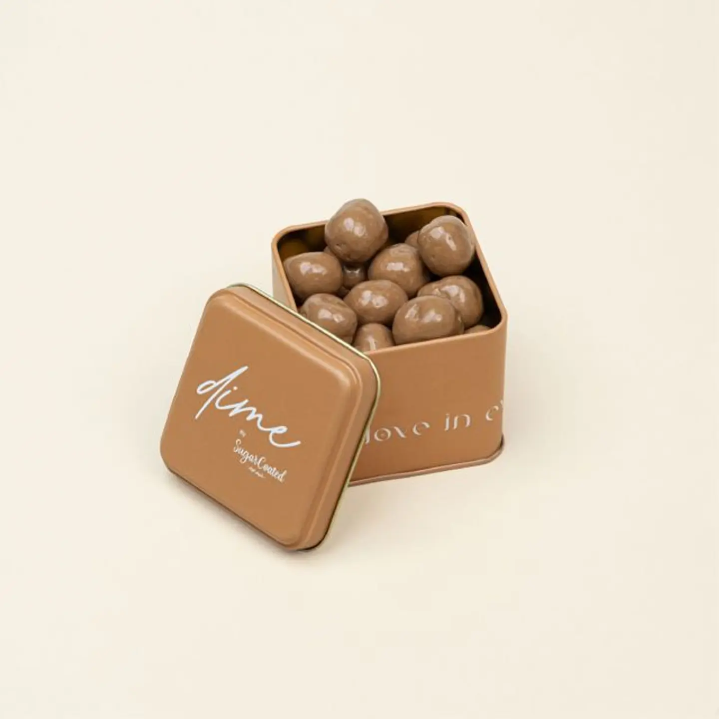 Golden Praline Cubes