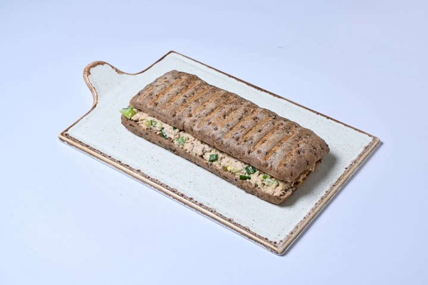 ساندويتش تونا راي