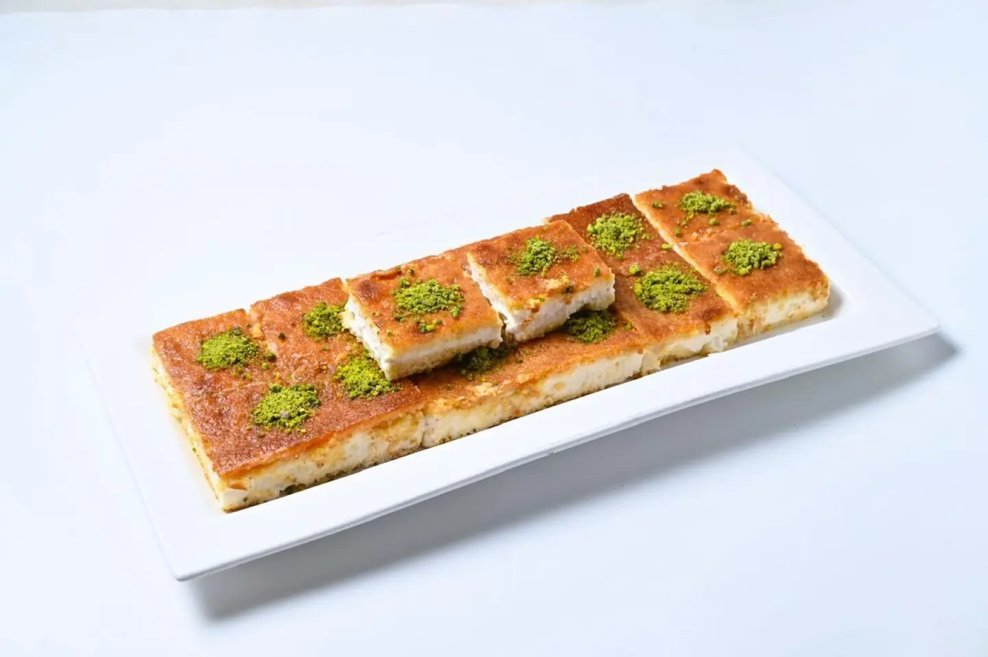 بسبوسة قشطة