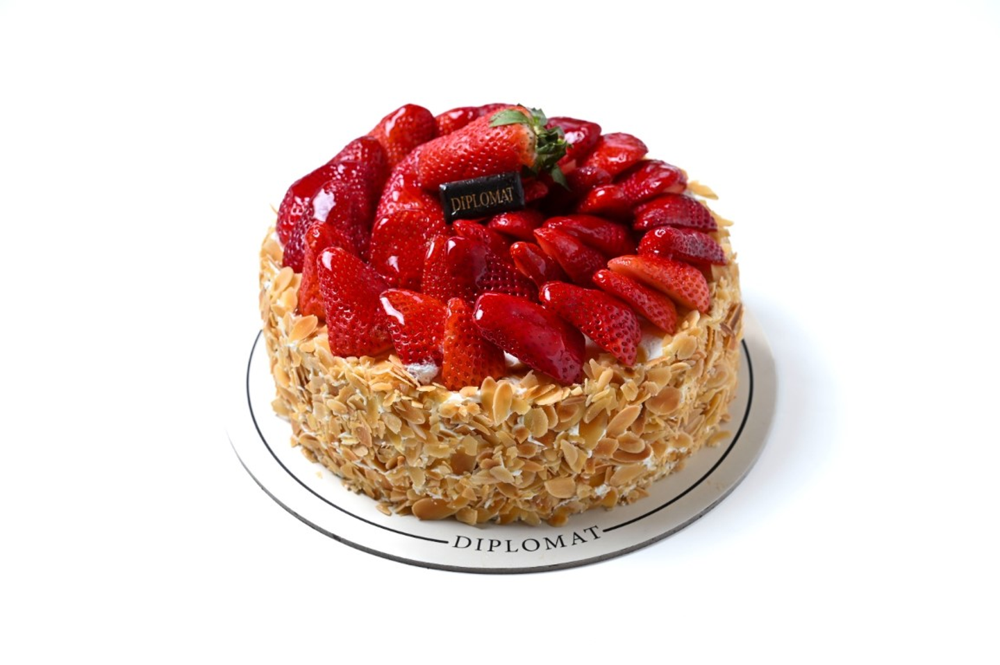 Strawberry Cake Eight Persons