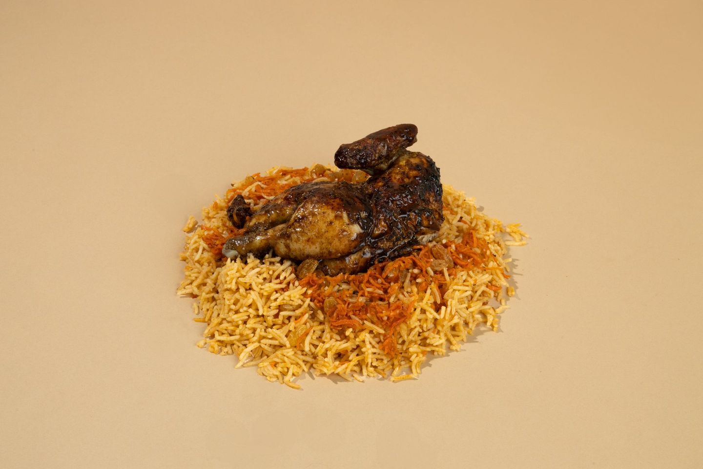 نص دجاج مع رز بخاري