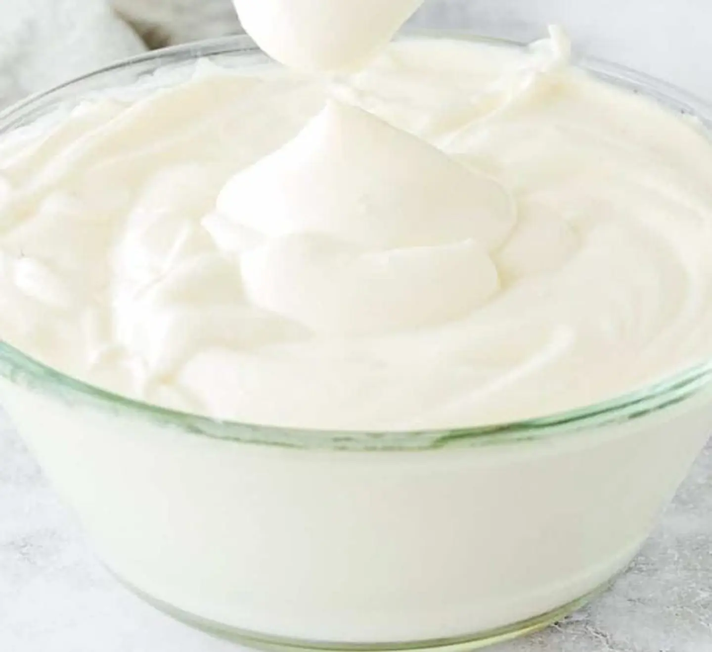 كريمه حامضة