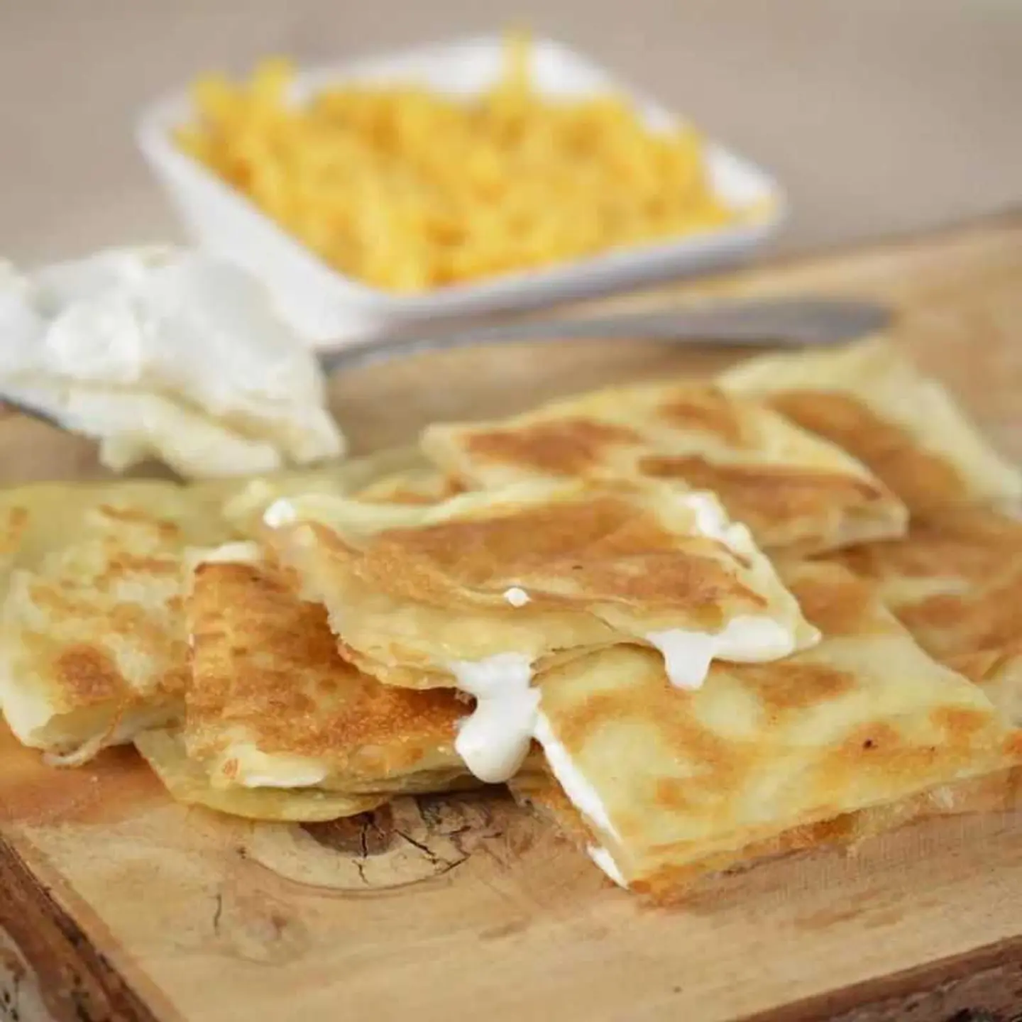 Creamy Cheese Mutabbaq