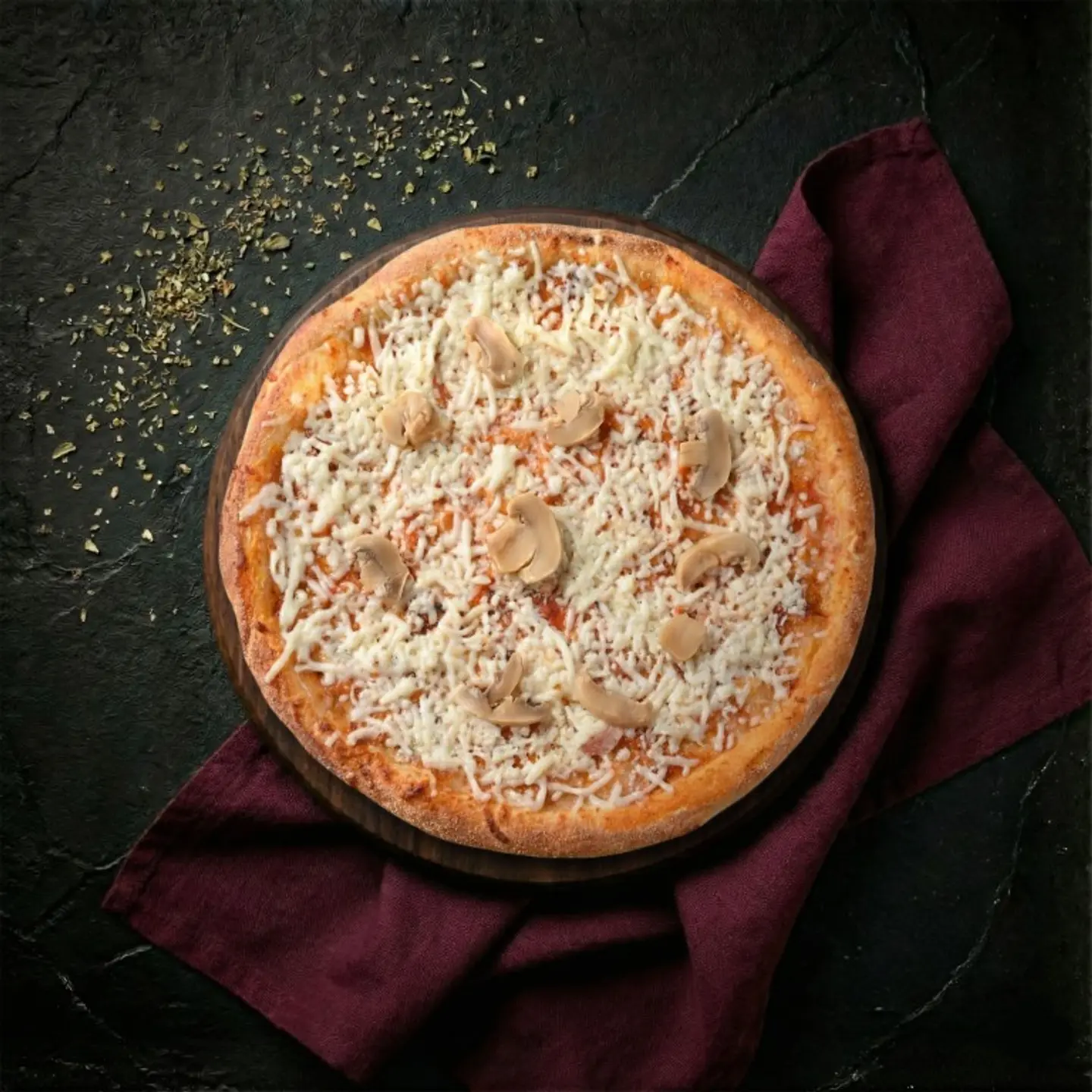 بيتزا كلاسيك مشروم كبير