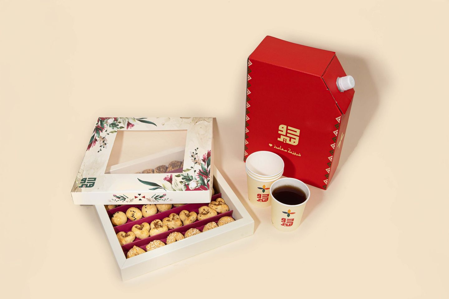 Petifour And Tea Tank