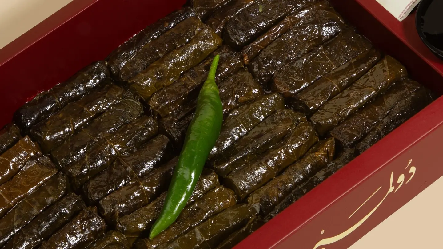 ورق عنب حراق وسط