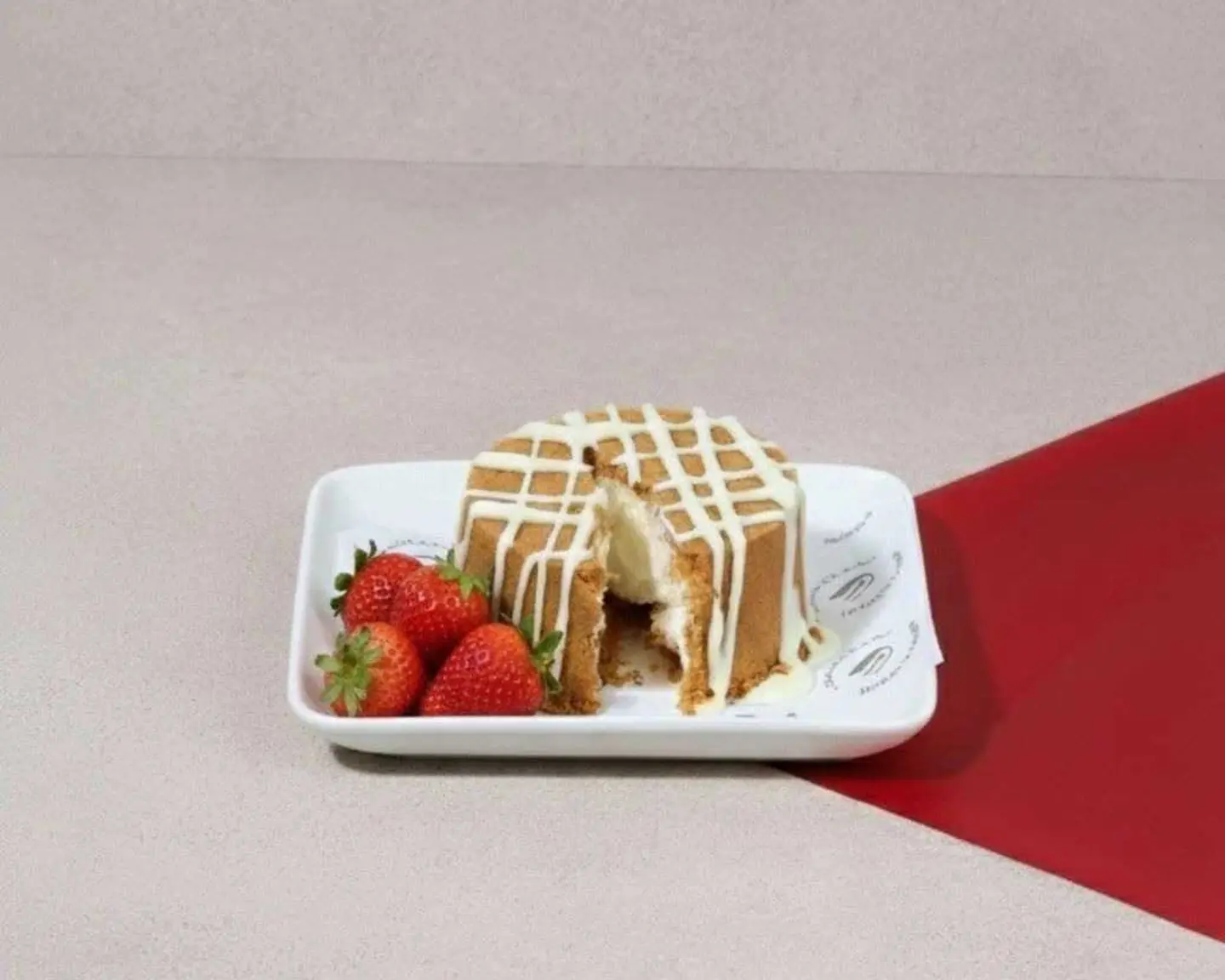 Maqloba Strawberry