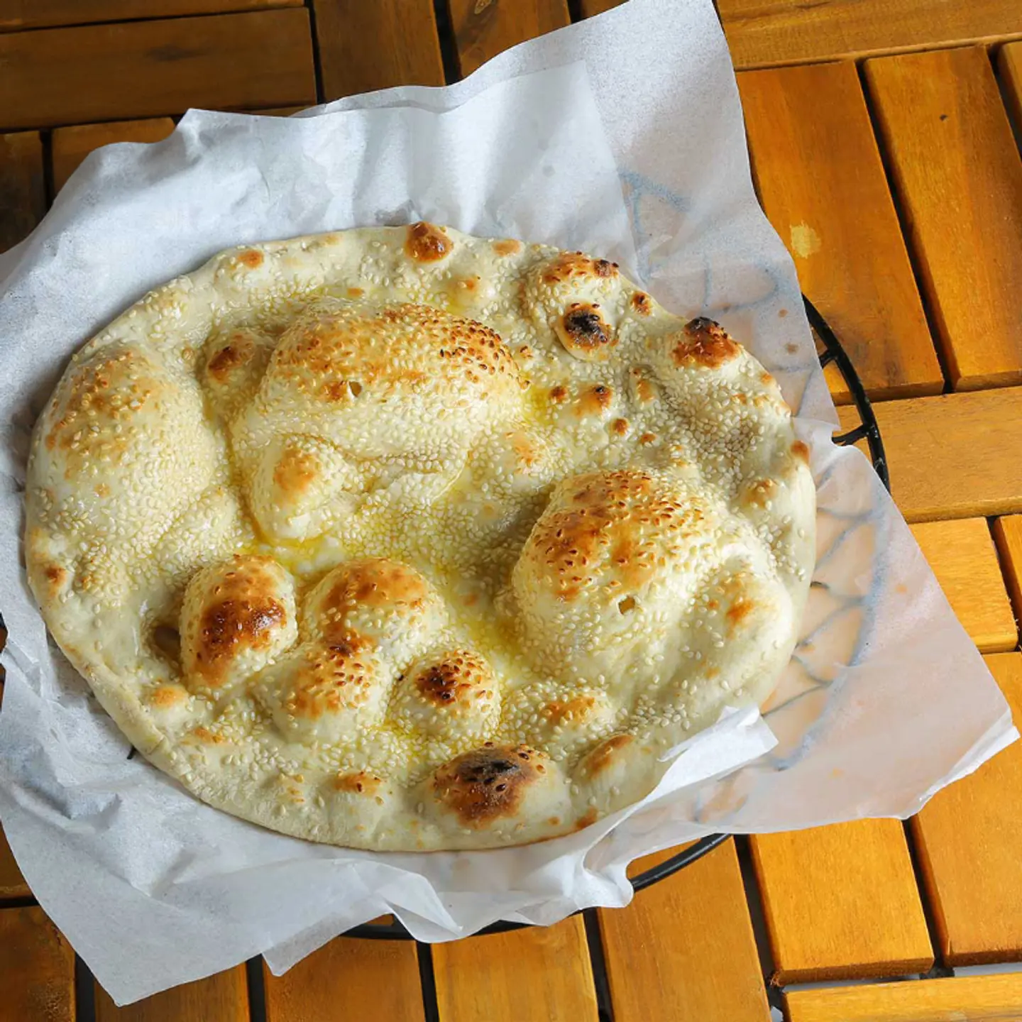 نان بالسمسم
