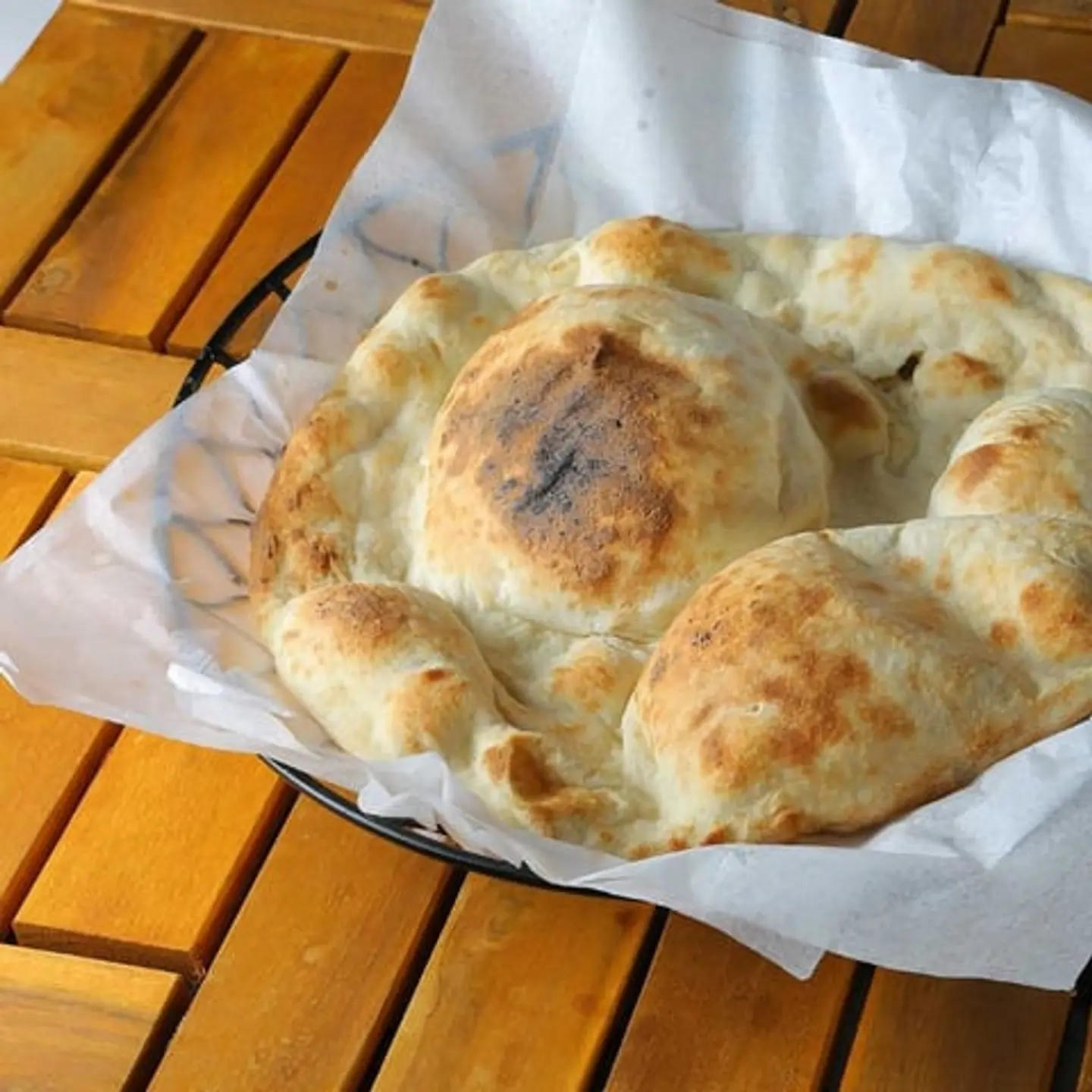 نان عادي