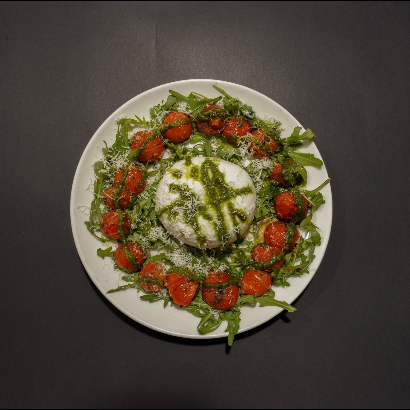 سلطة بوراتا