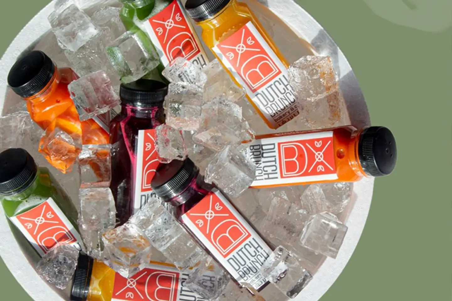 بوكس عصيرات عدد ٨ أشخاص