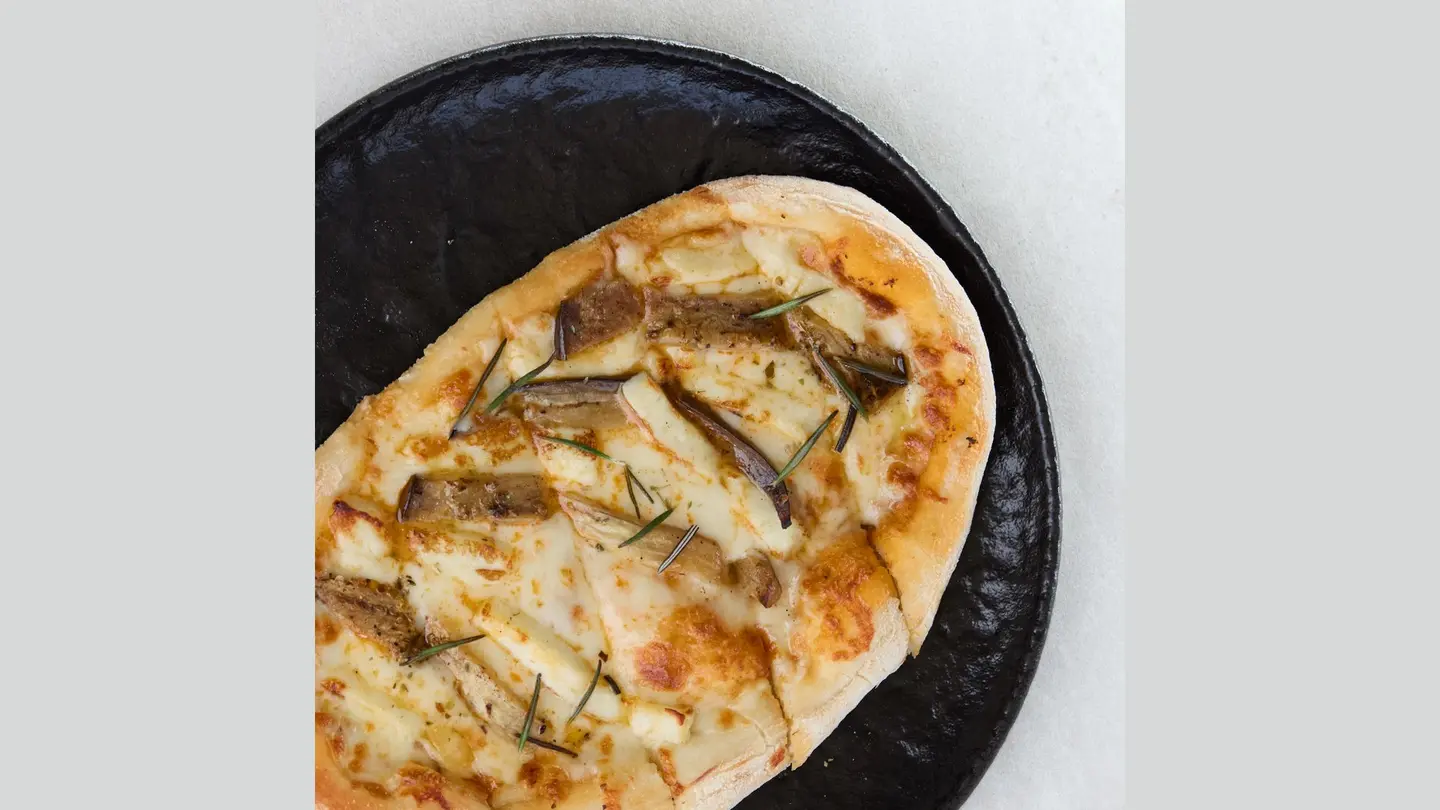 حلومي وباذنجان