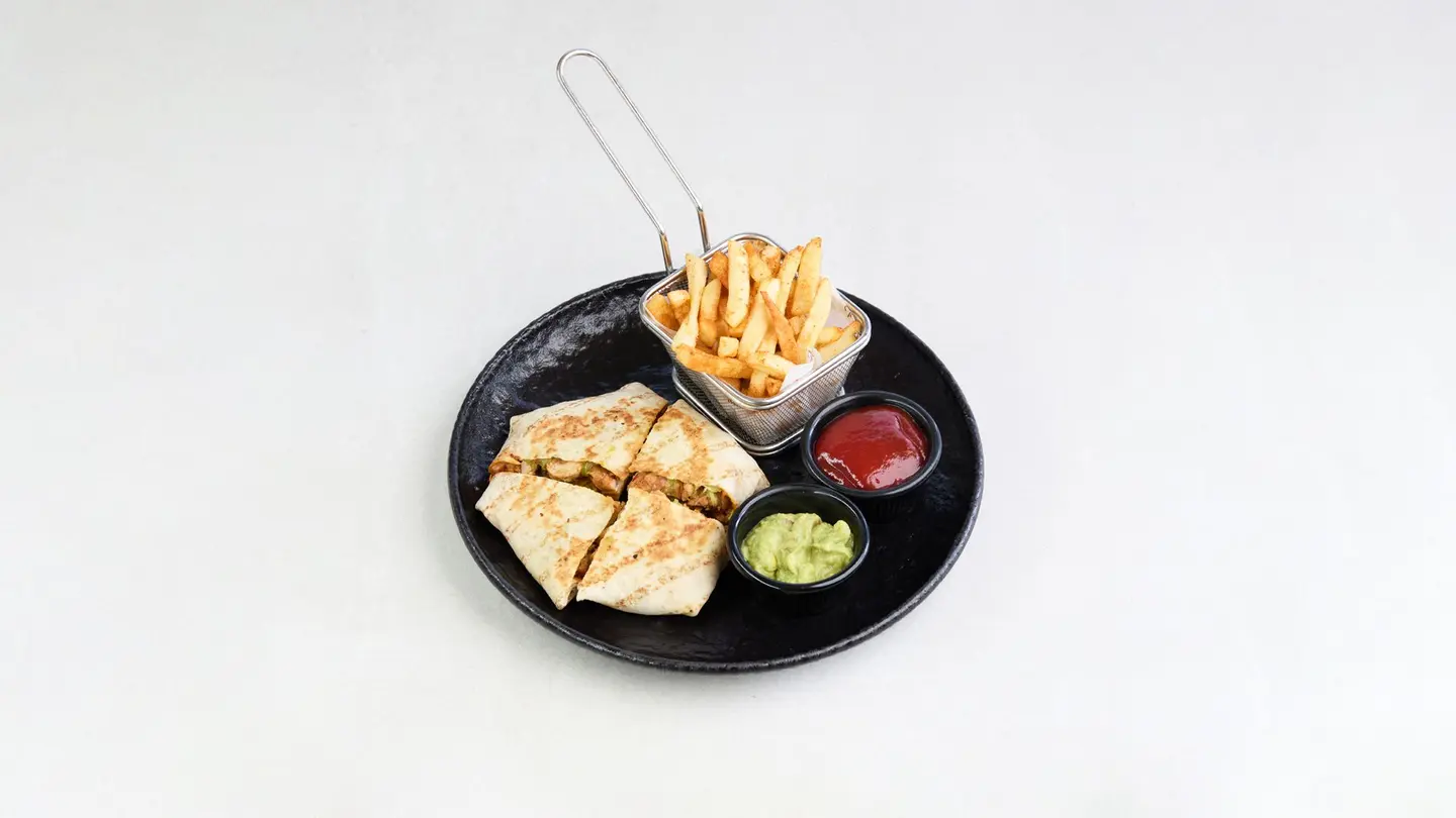 سانوتش فاهيتا