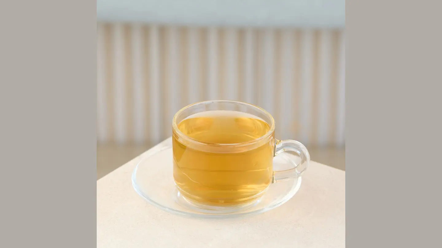 كوب شاي أخضر