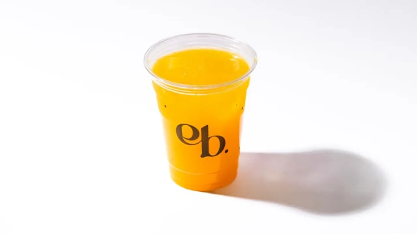 عصير برتقال طازج