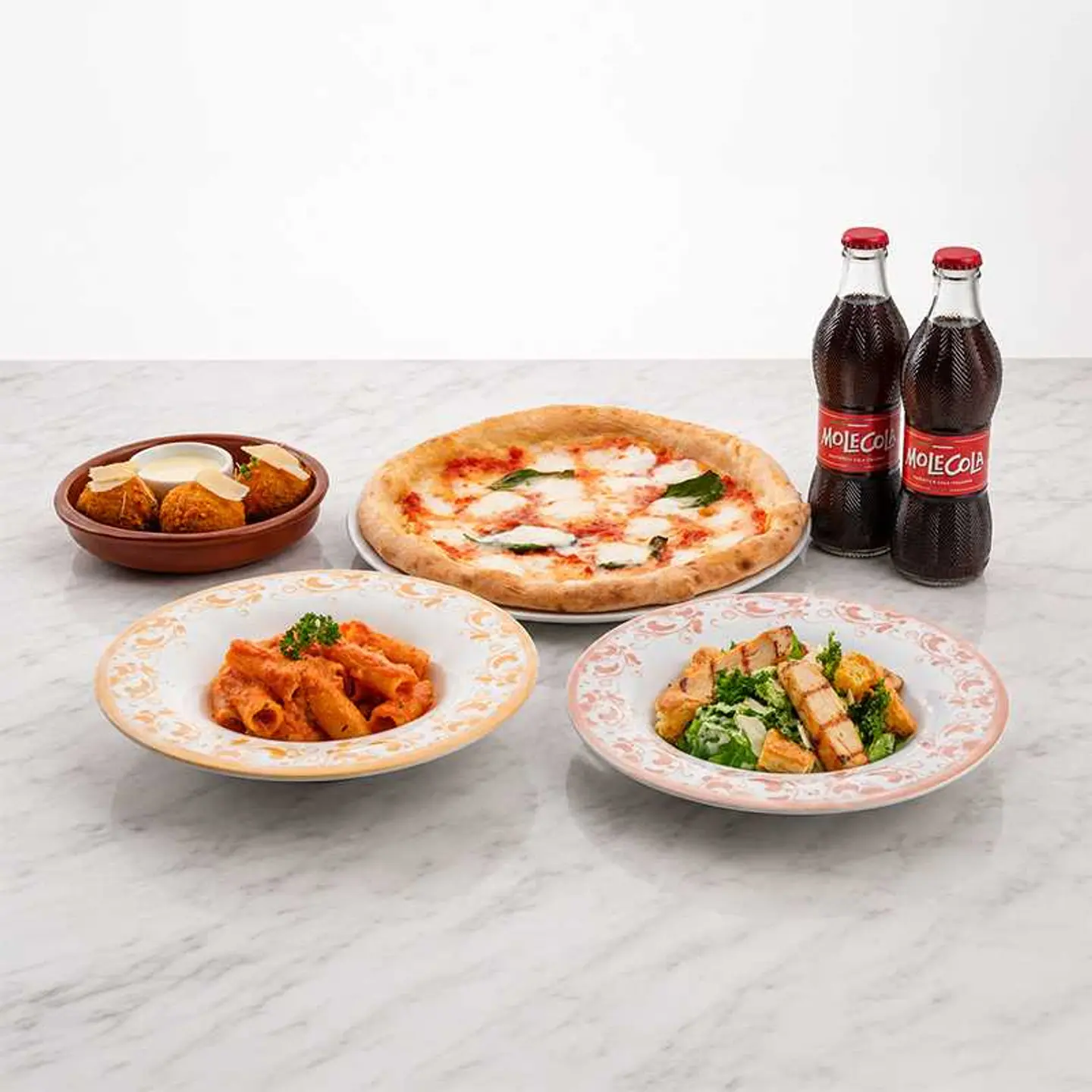 Cena Per Due ( Dinner For Two Persons)