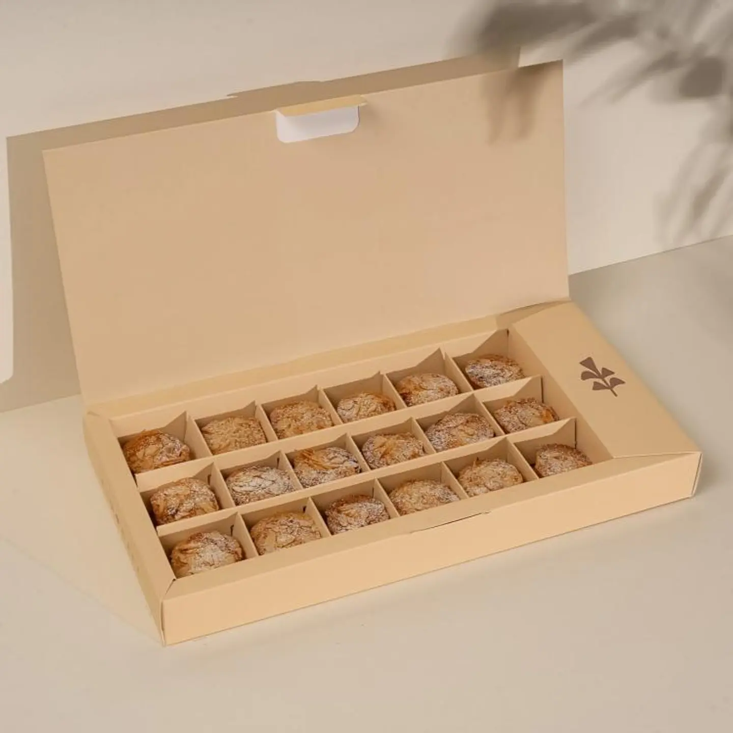 Date Tart Box