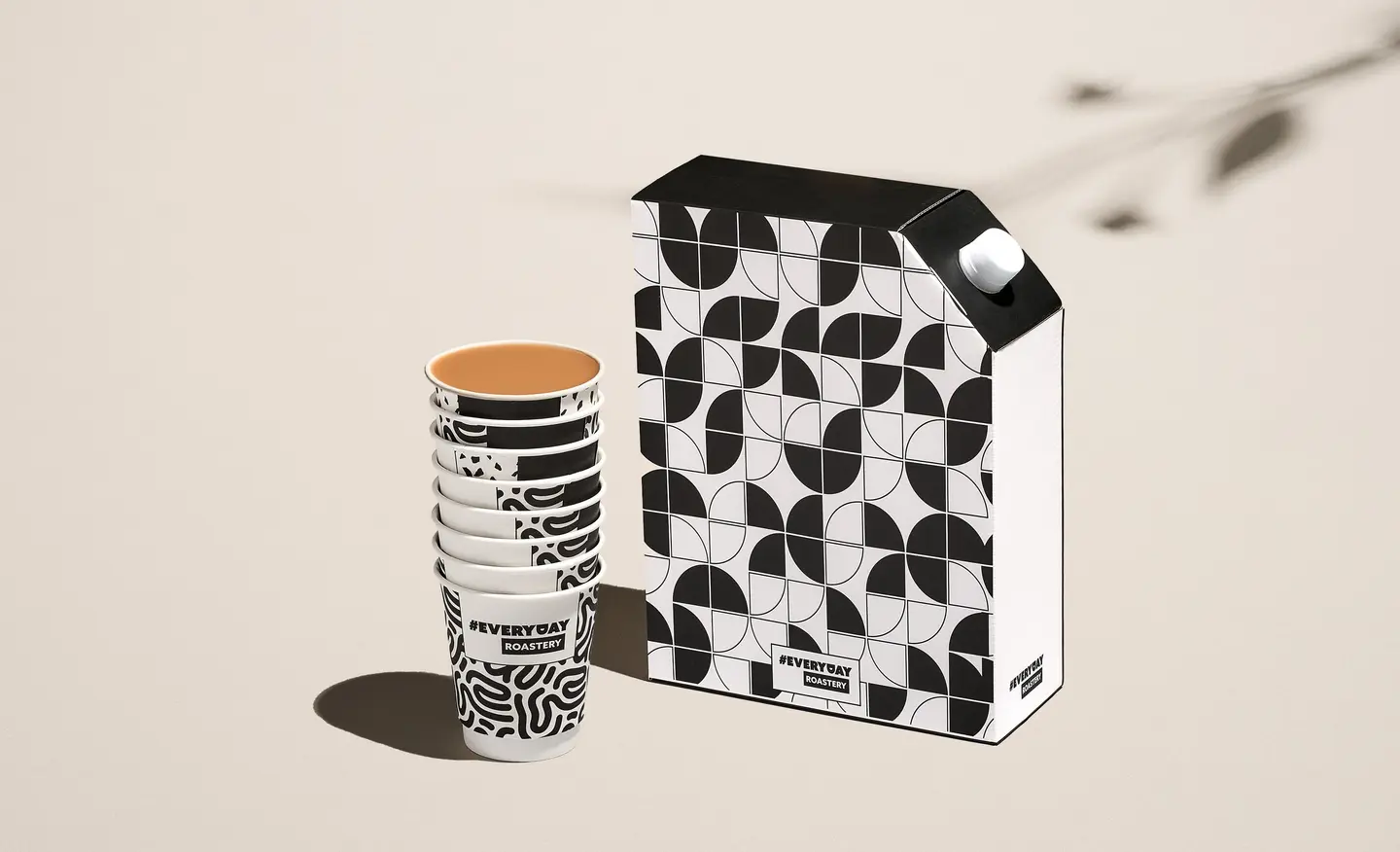 قهوة سعودية عبوة 2 لتر