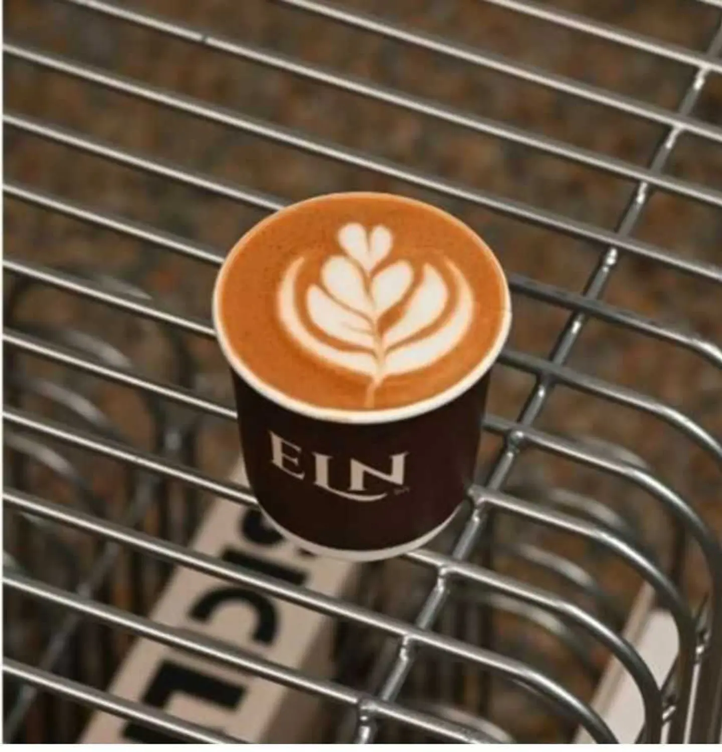 لاتيه إسباني ساخن