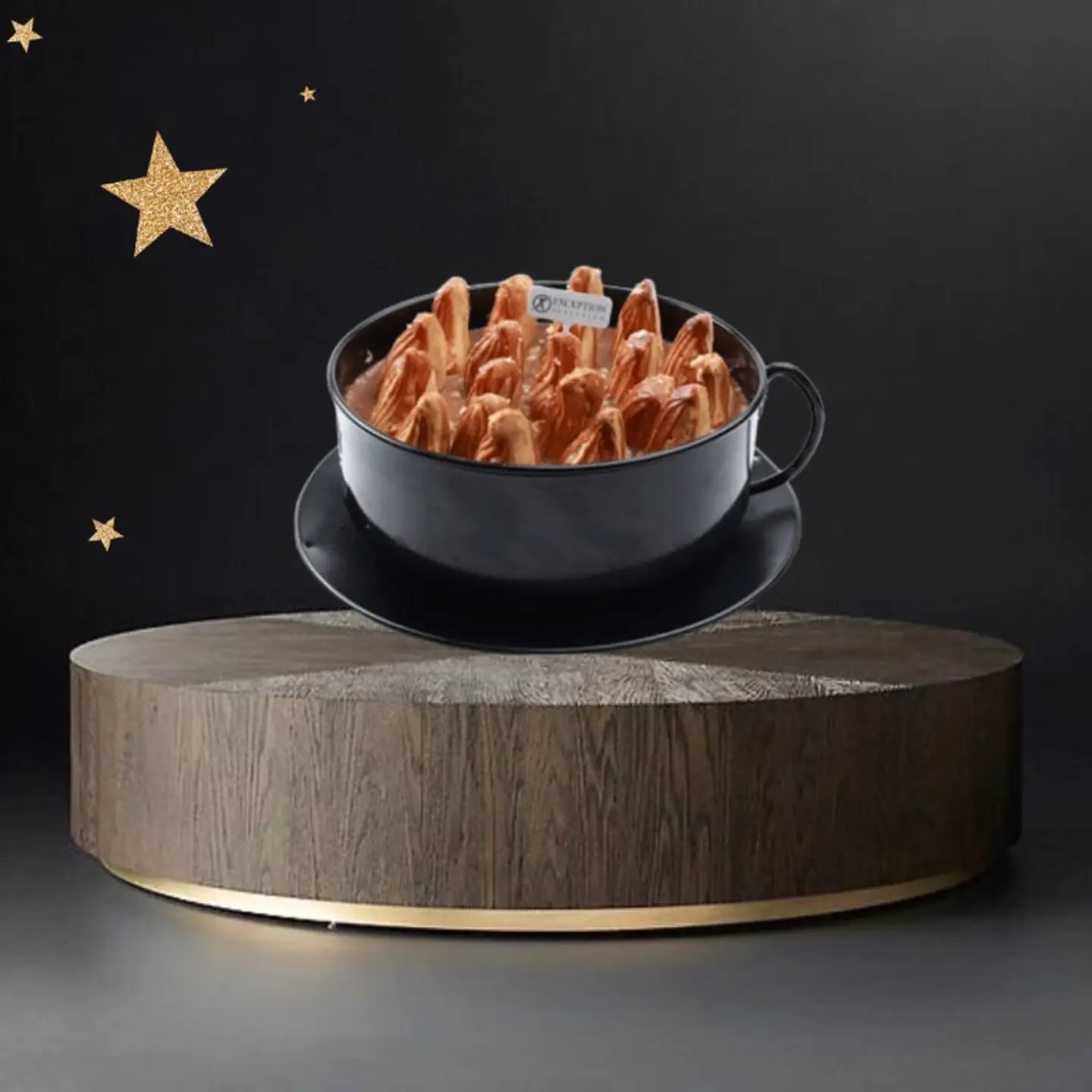 فنجان اكلير بحشو المالفاي والكاسترد