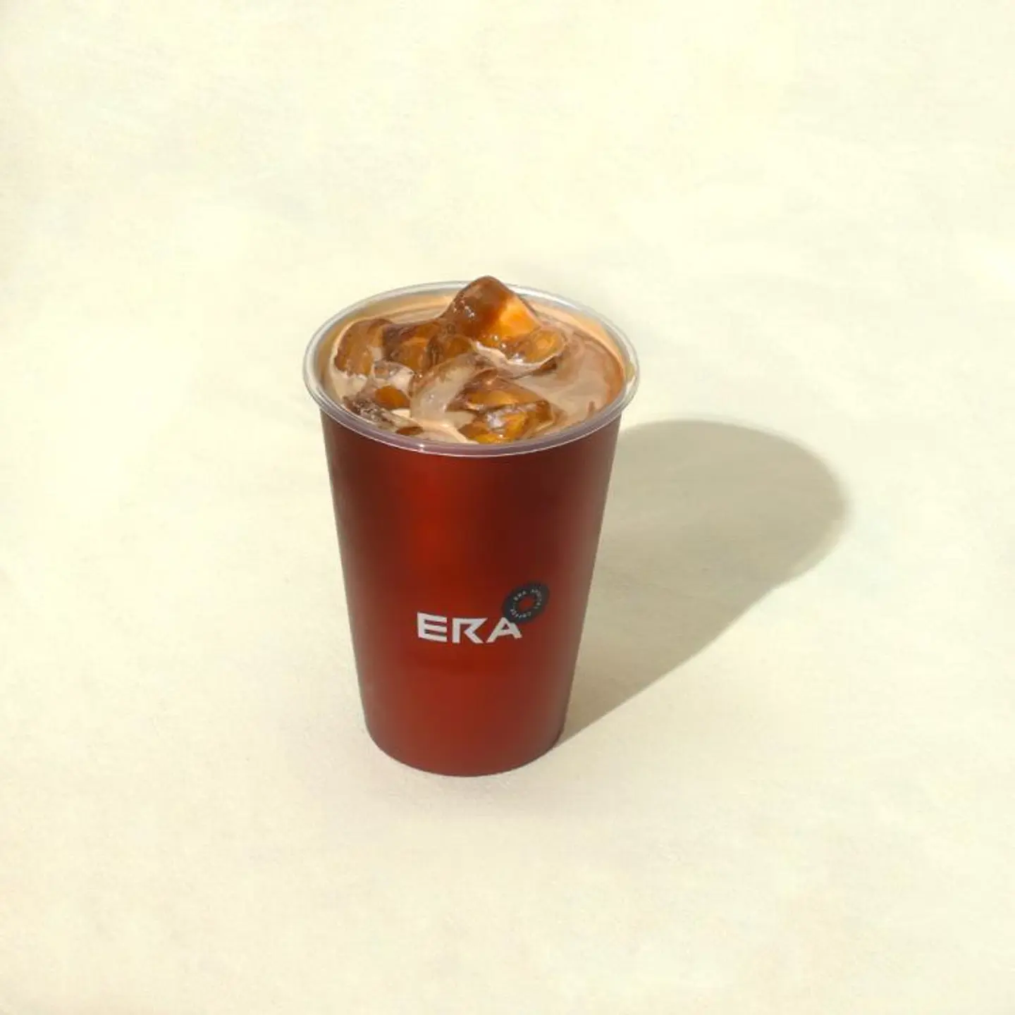 ايس زعفران لاتيه