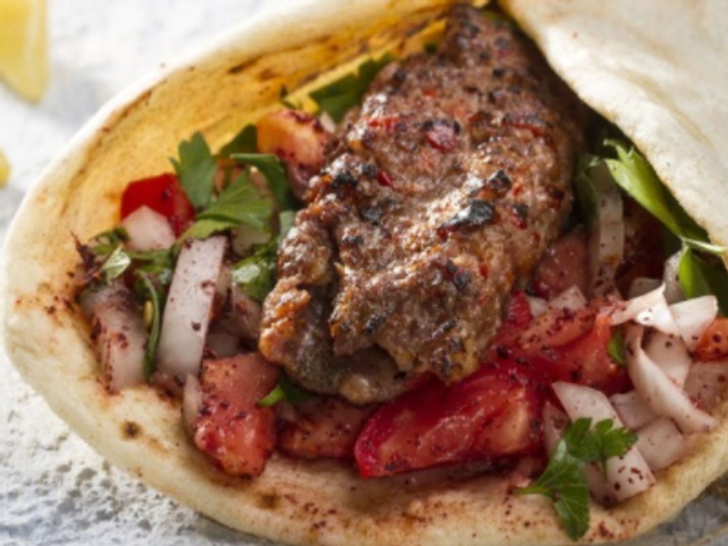 Grilled Meat Sandwich Em