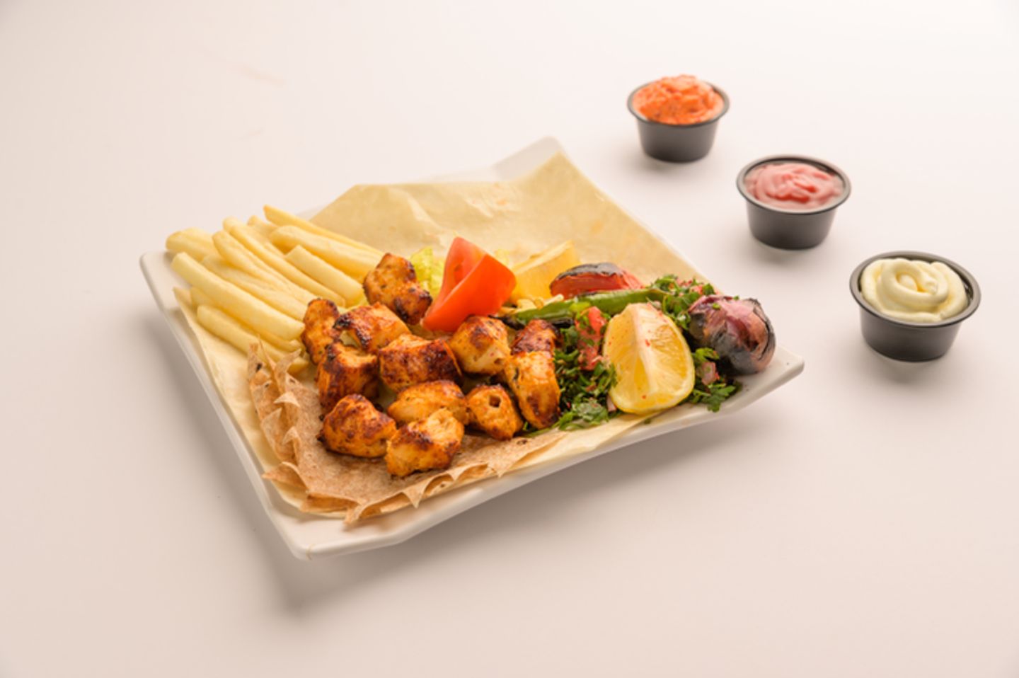 Nafar Shish Tawook Em