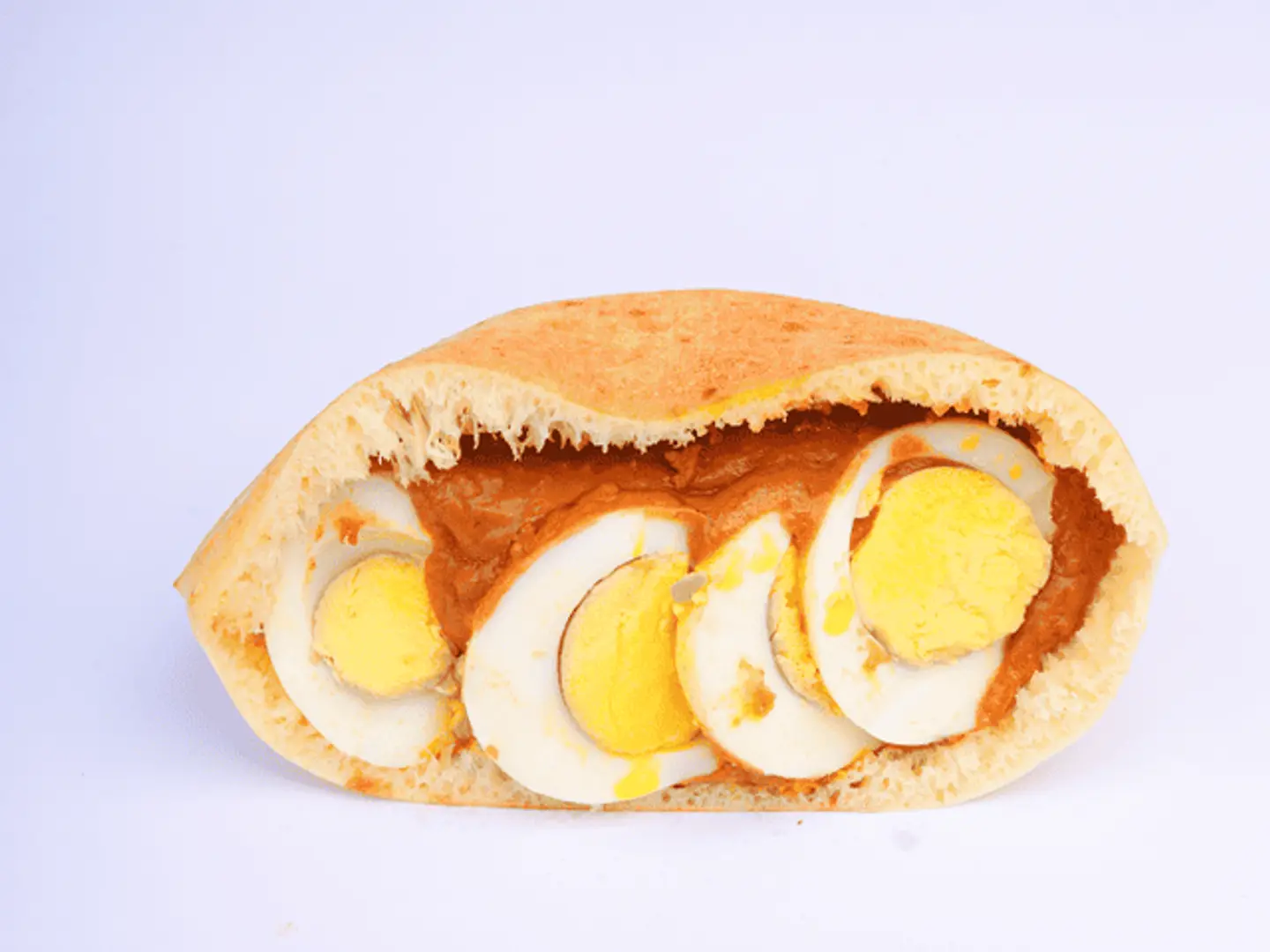 فول بيض مسلوق