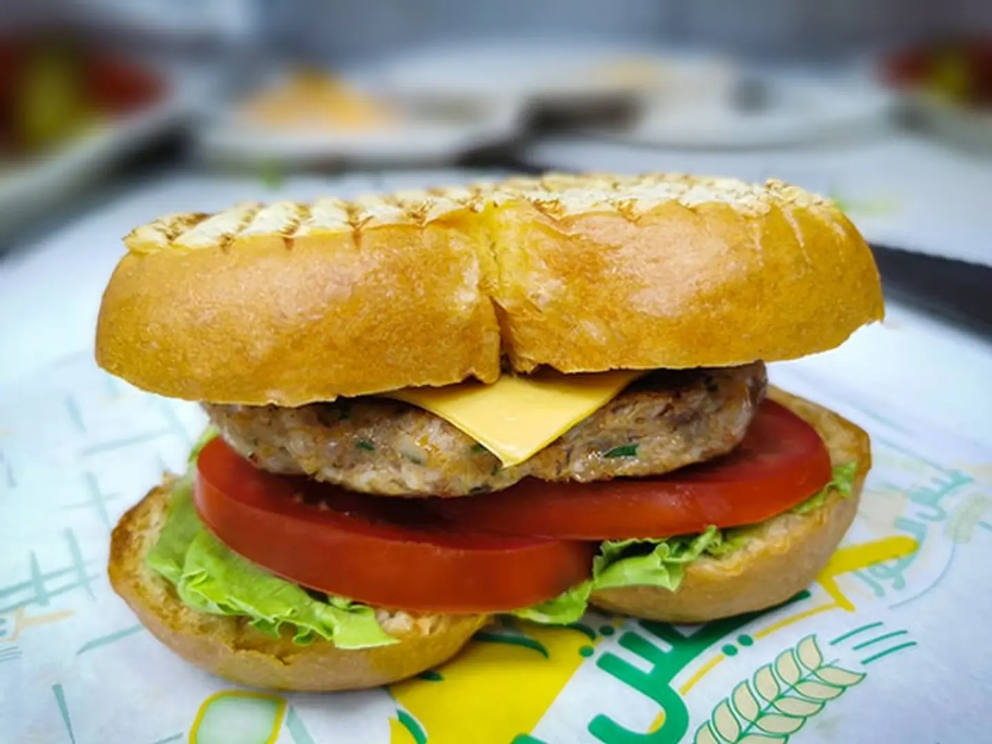 برجر دجاج وجبة